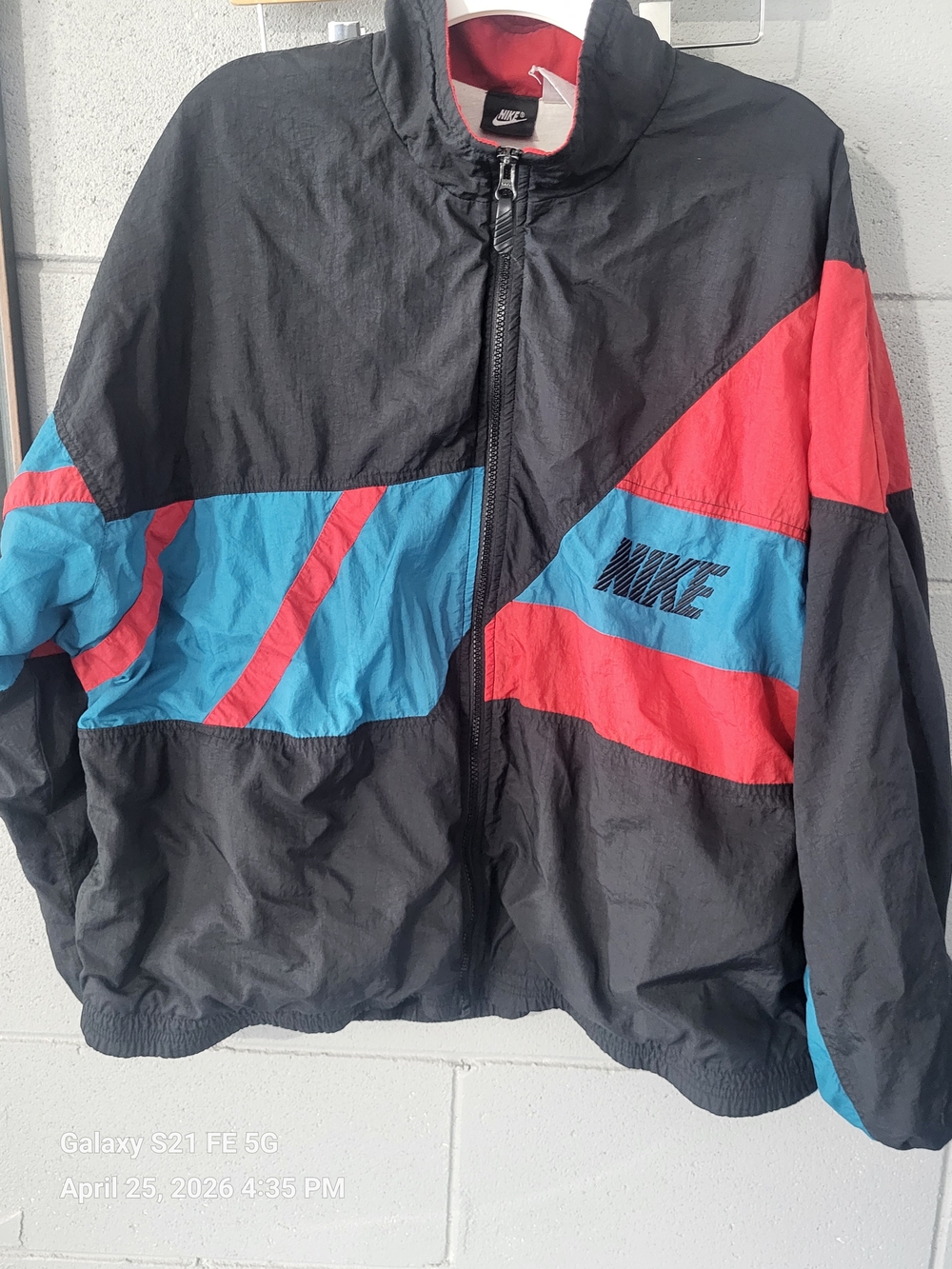 Nike Men’s Vintage Colorblock Windbreaker Jacket - Black/Red/Blue Sz XL